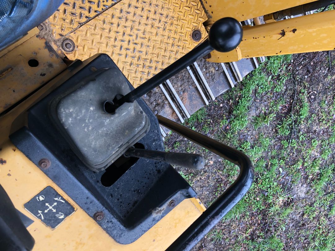 1997 DEERE 555G - Image 11